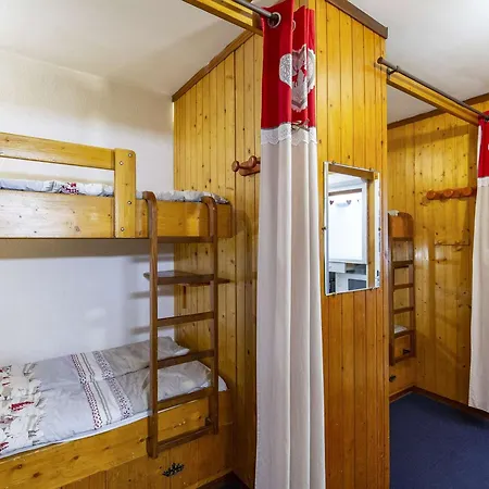 Appartement Au Centre De Gourette, Acces Direct Aux Pistes - Fr-1-400-101